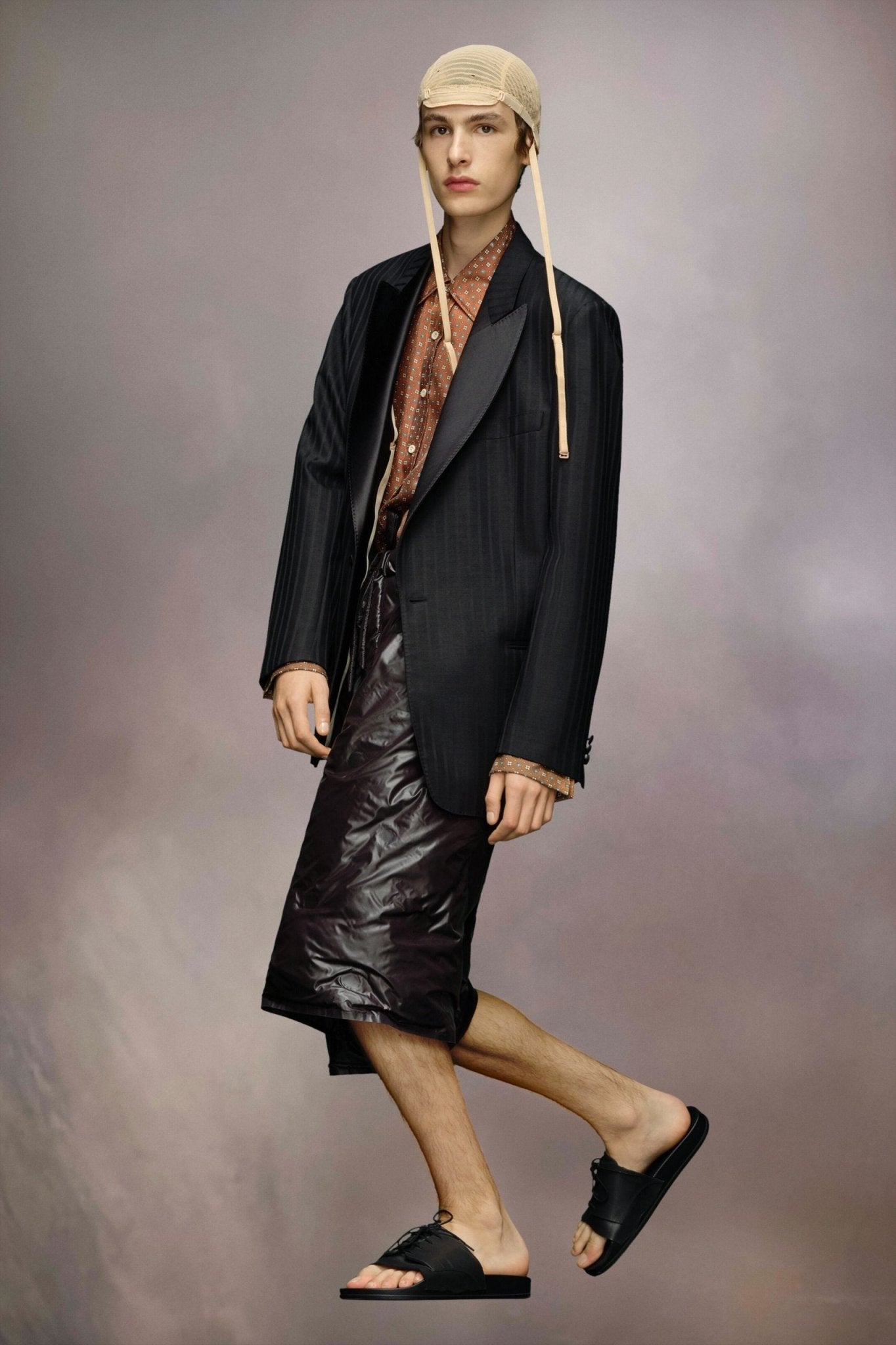 Black Fibres Blazer - TIZZIL