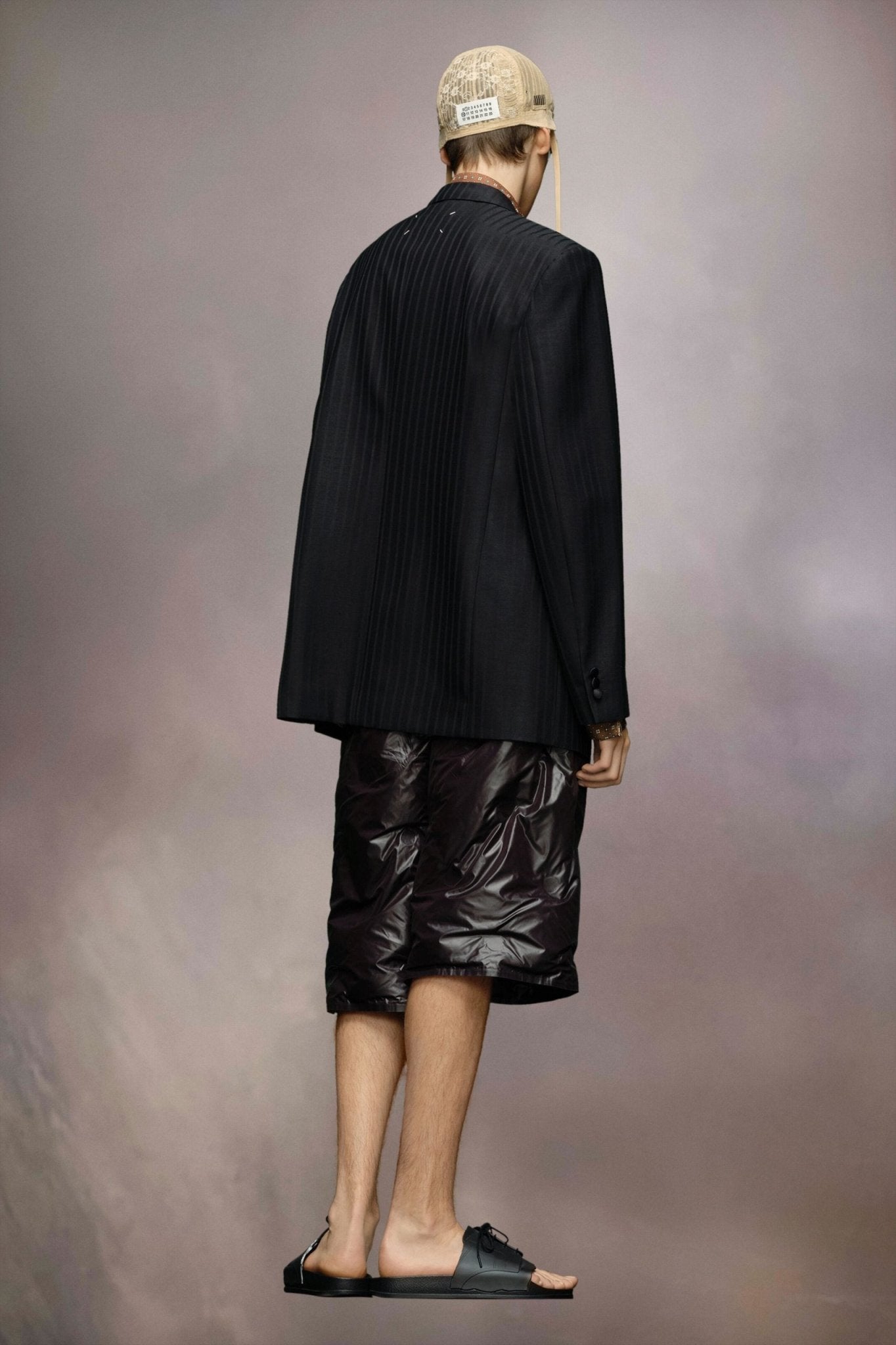 Black Fibres Blazer - TIZZIL