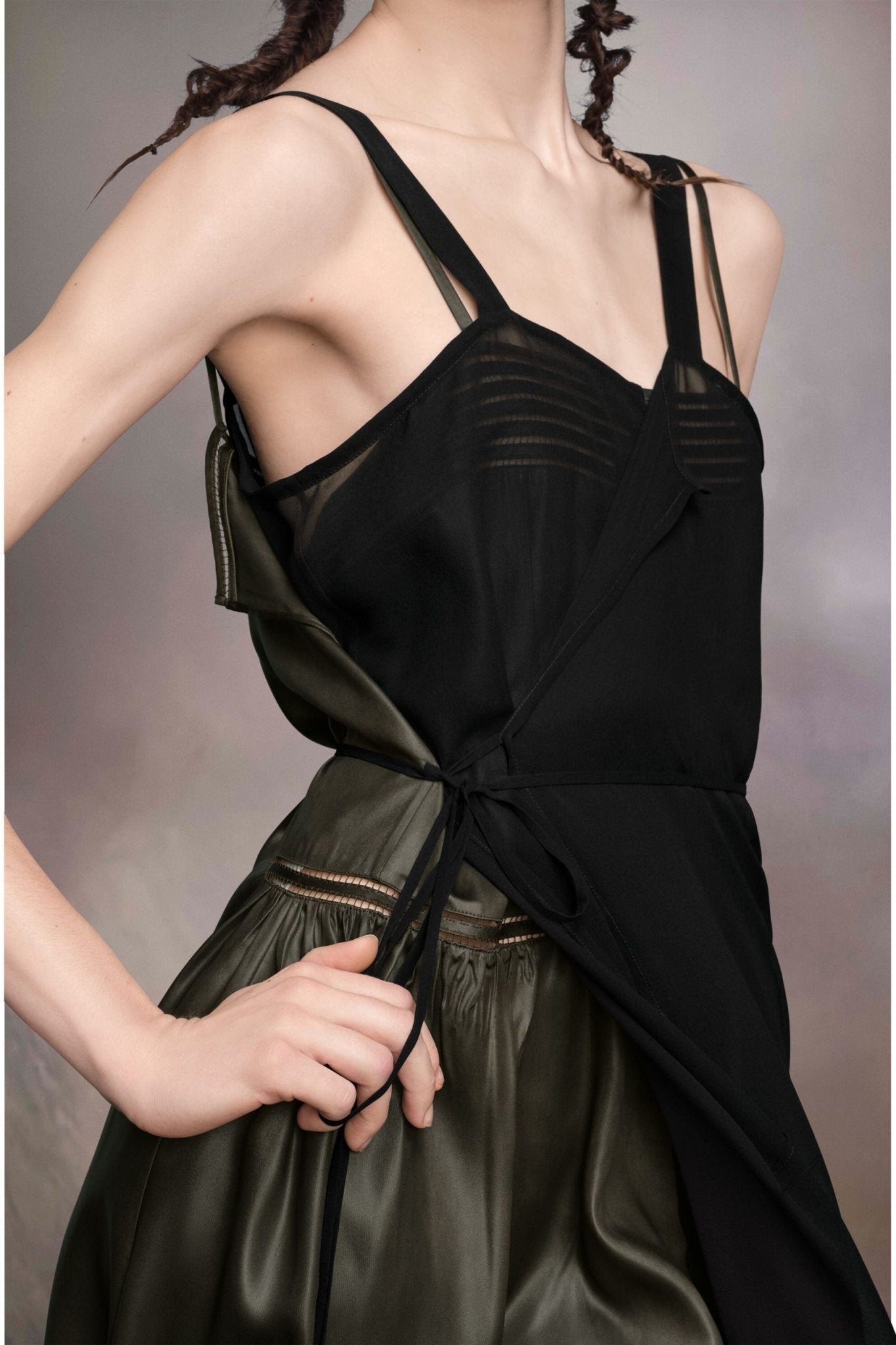 Black Fibres Midi Dress - TIZZIL