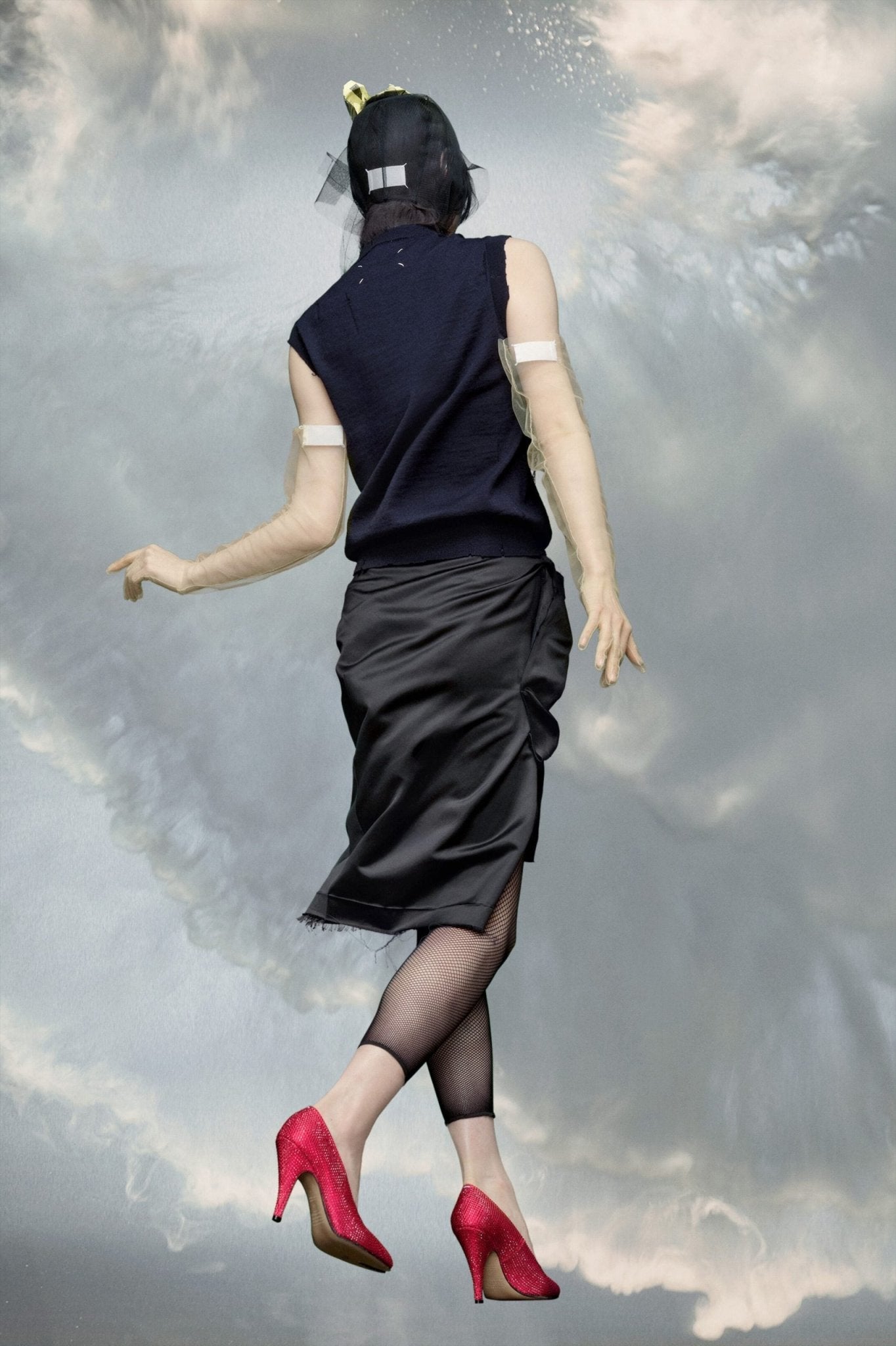 Black Fibres Midi Skirt - TIZZIL