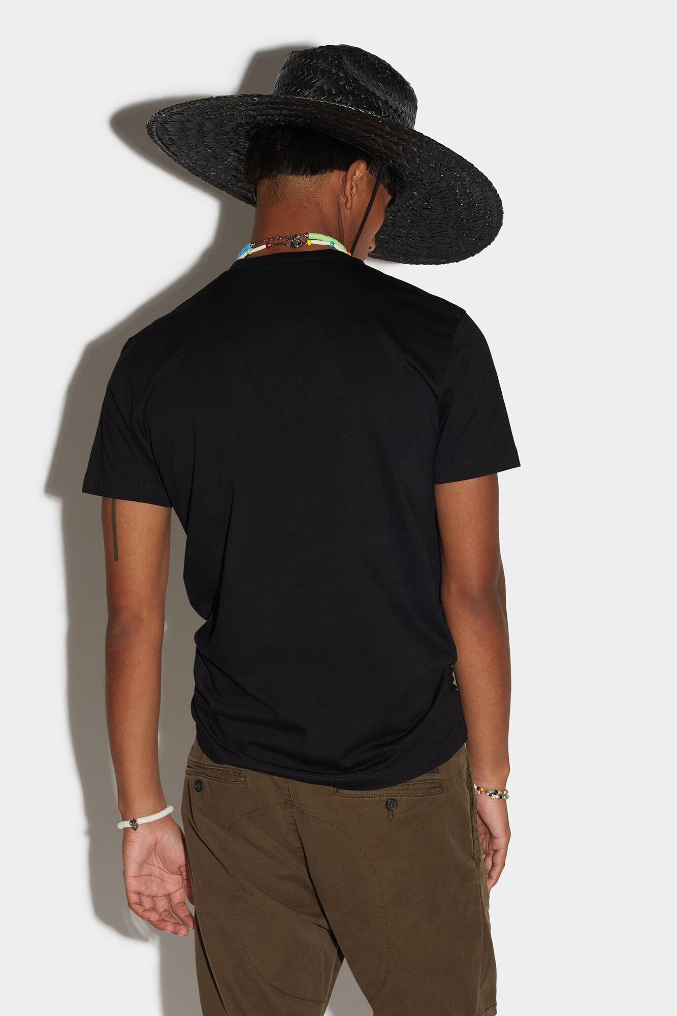 Black Fibres T-Shirt - TIZZIL