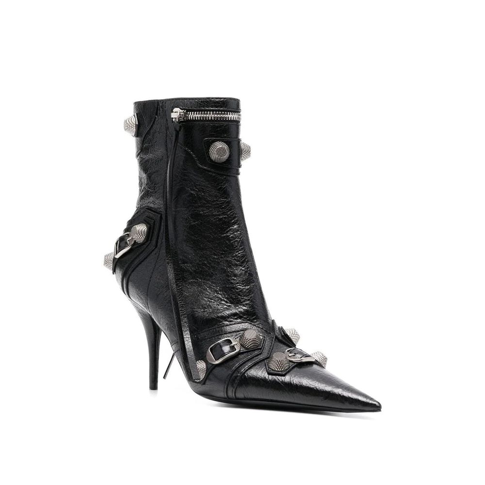 Black Lamb Leather Lace - Up Boots - TIZZIL