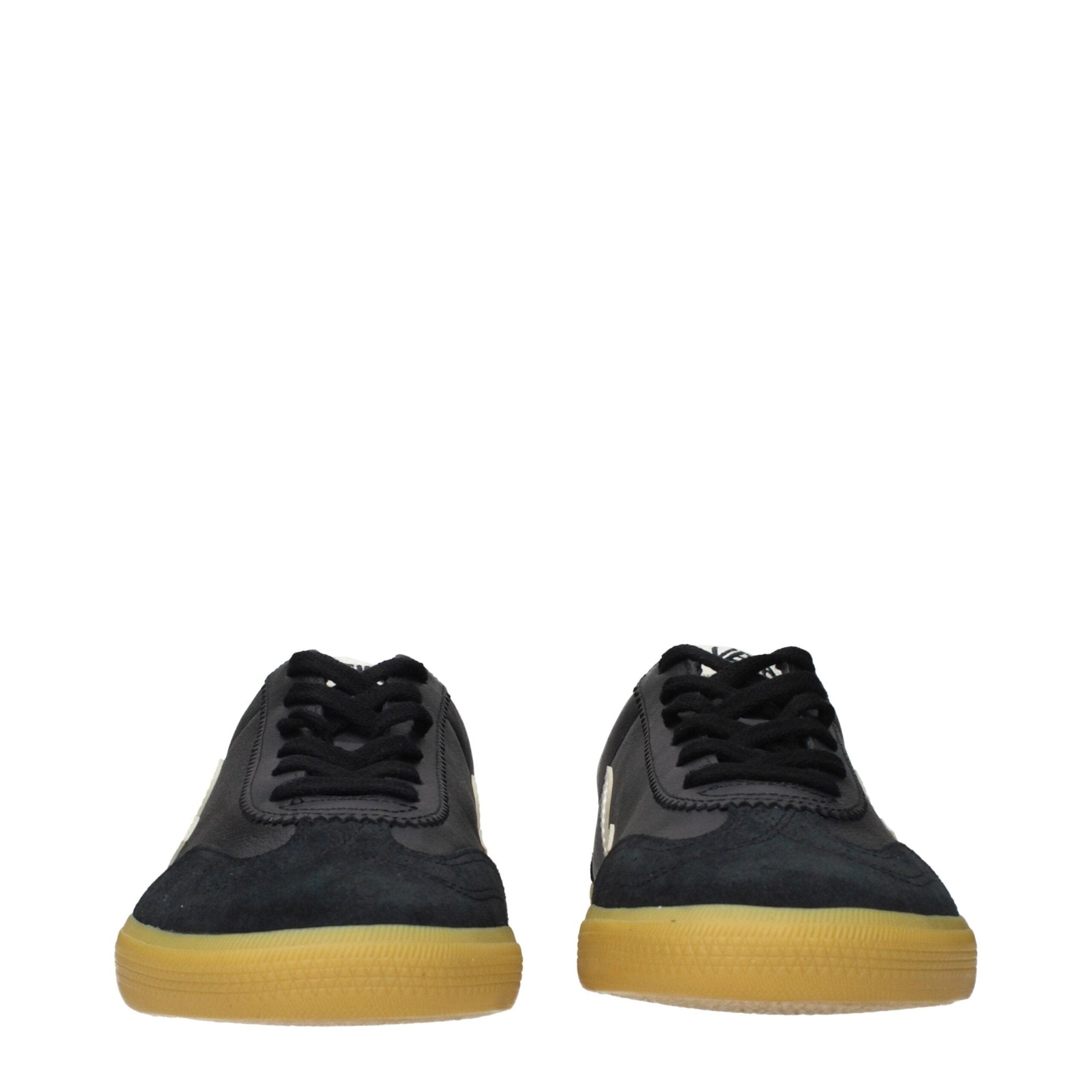 Black Leather Low Top Sneakers - TIZZIL