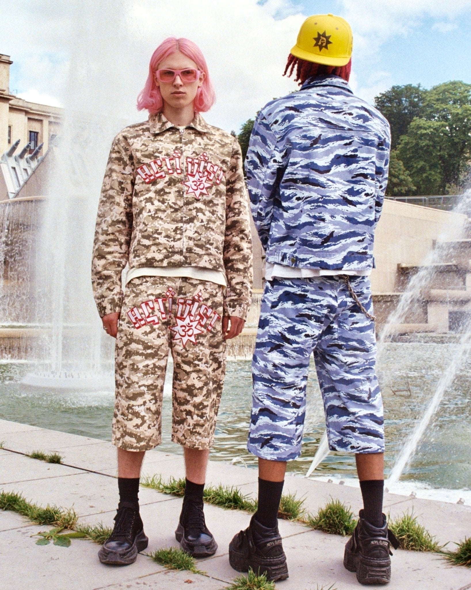 CAMO DENIM SHORTS - TIZZIL