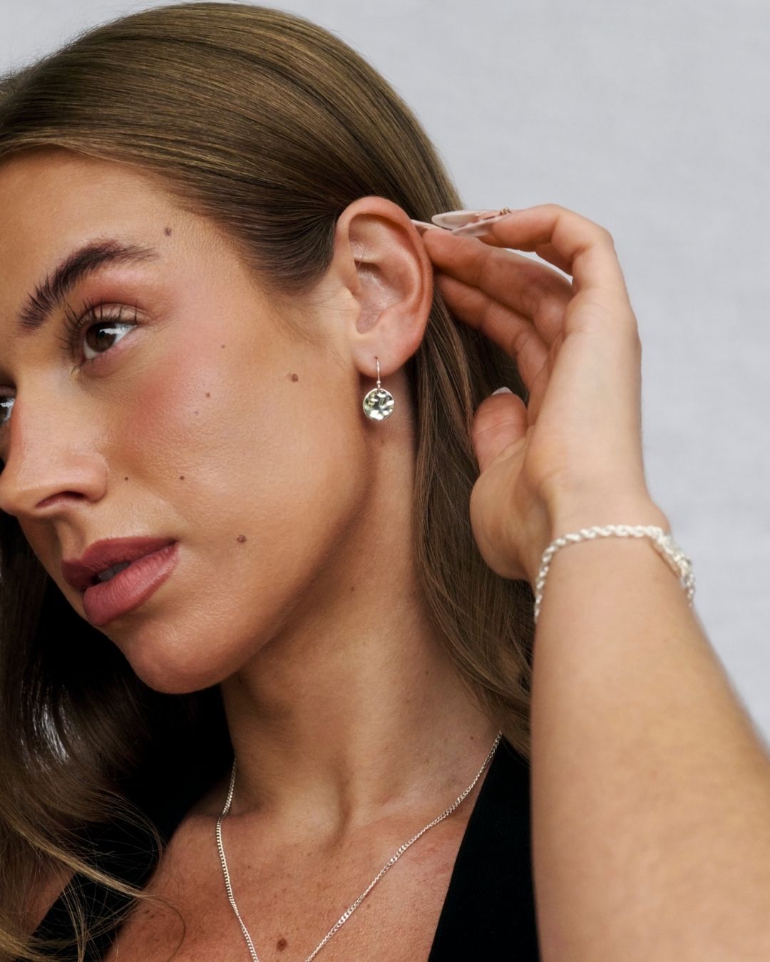 Kilau Earrings - Silver - TIZZIL