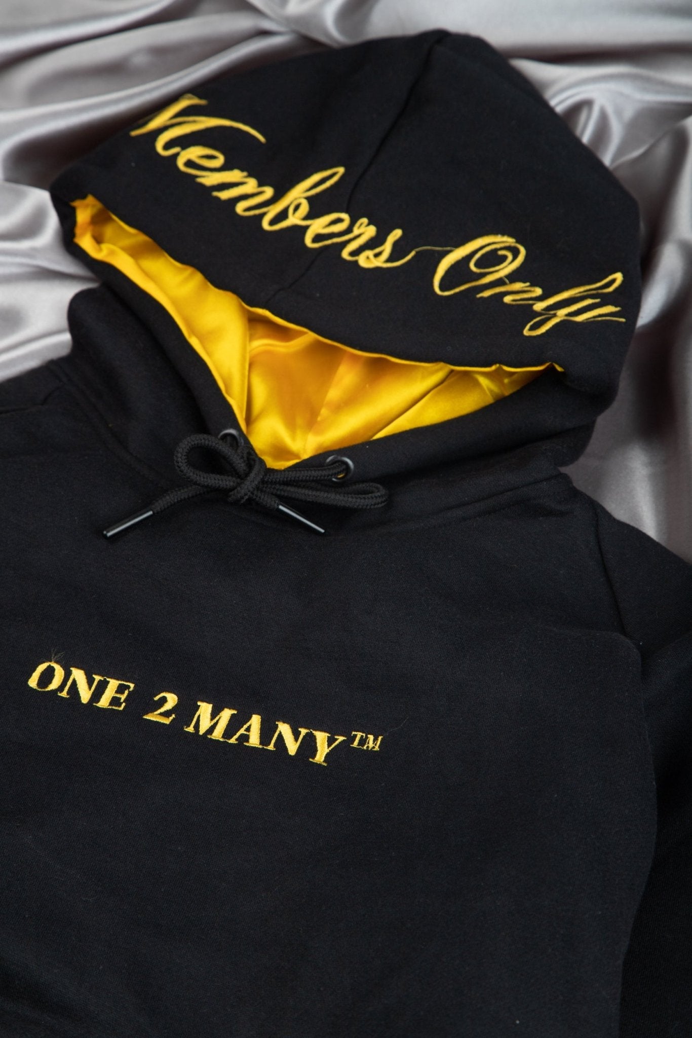 Members Only Embroidered Hoodie - TIZZIL