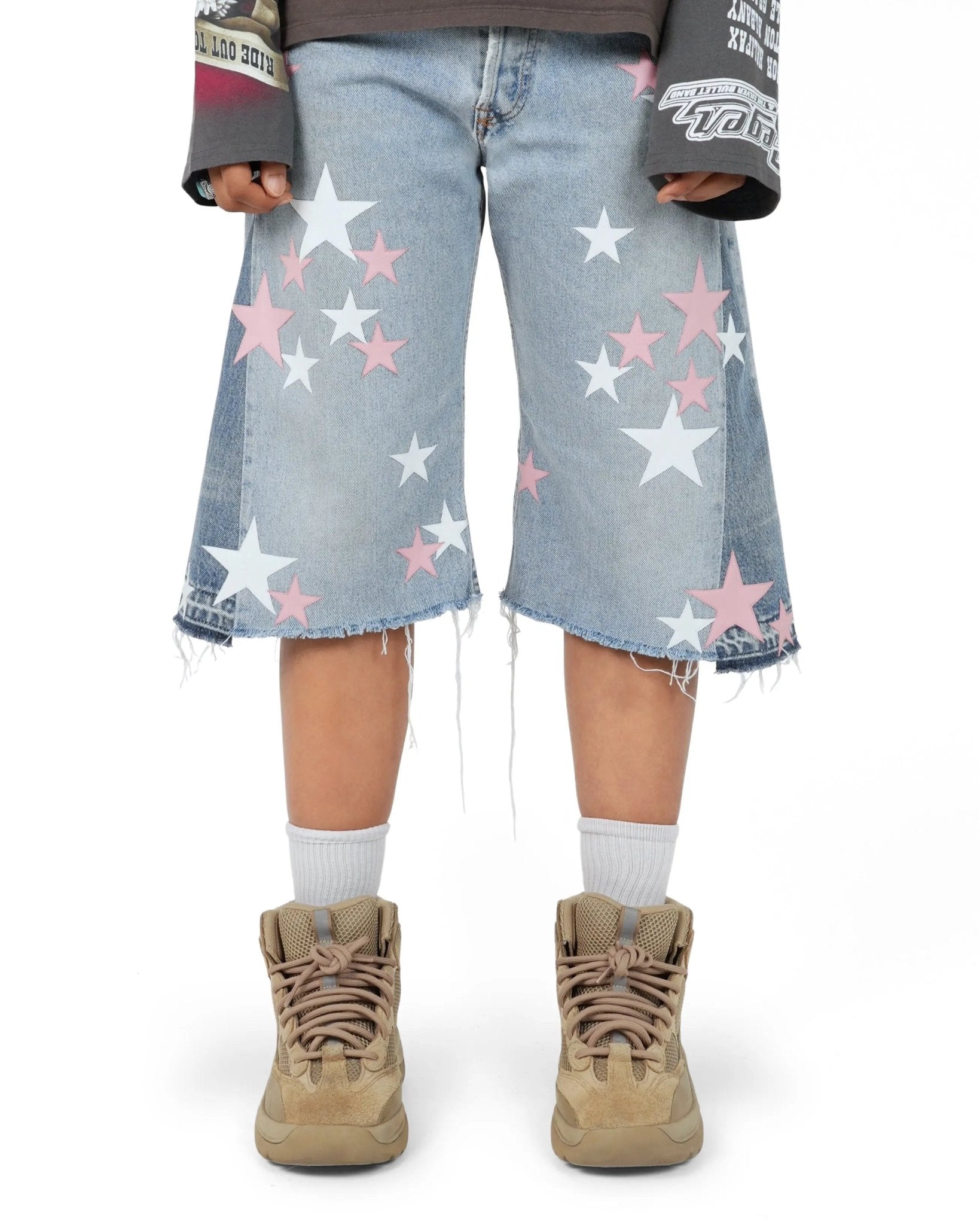 STAR DENIM SHORTS - TIZZIL