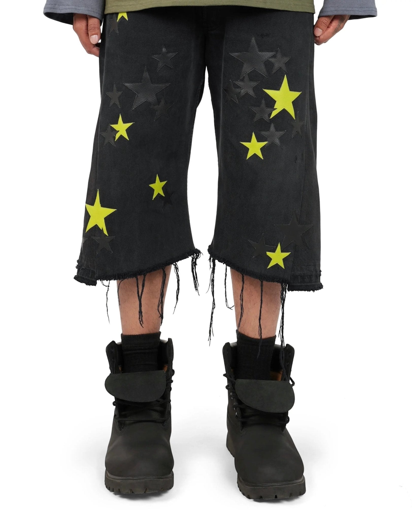 STAR DENIM SHORTS - TIZZIL