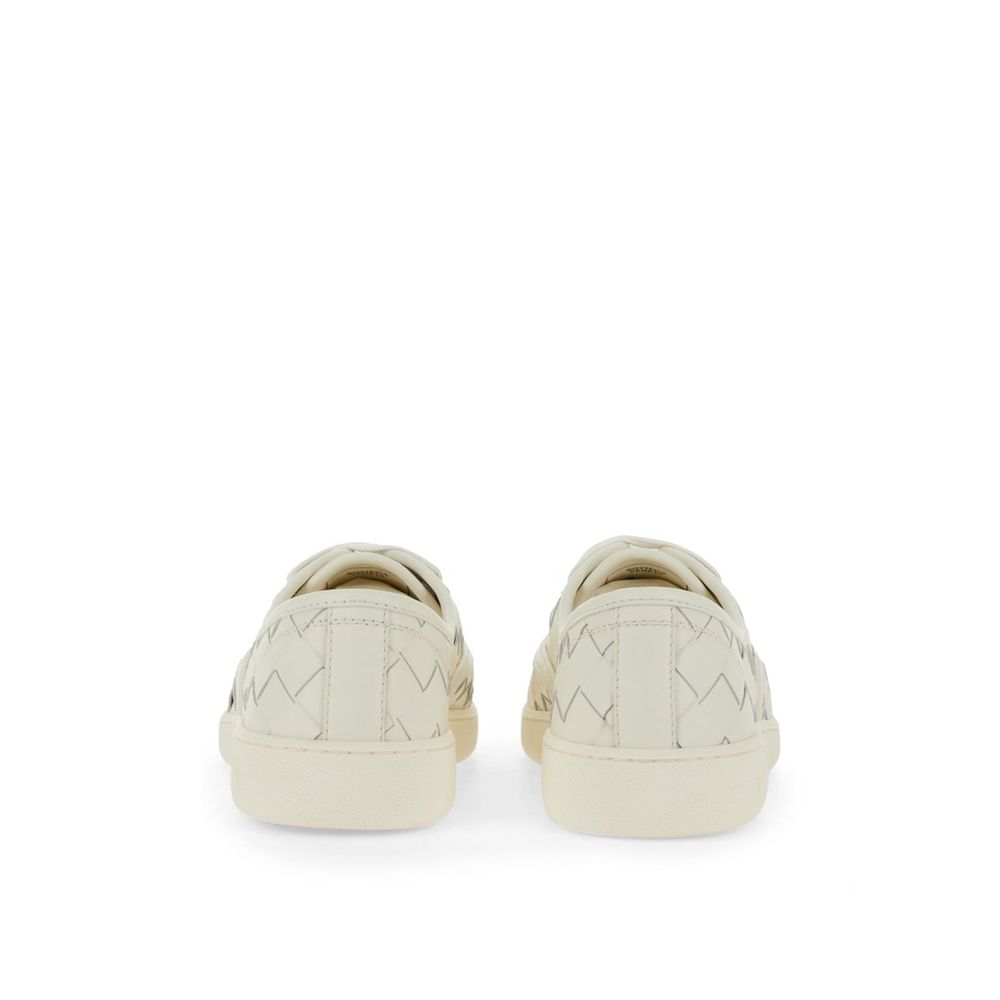 White Calfskin Low Top Sneakers - TIZZIL