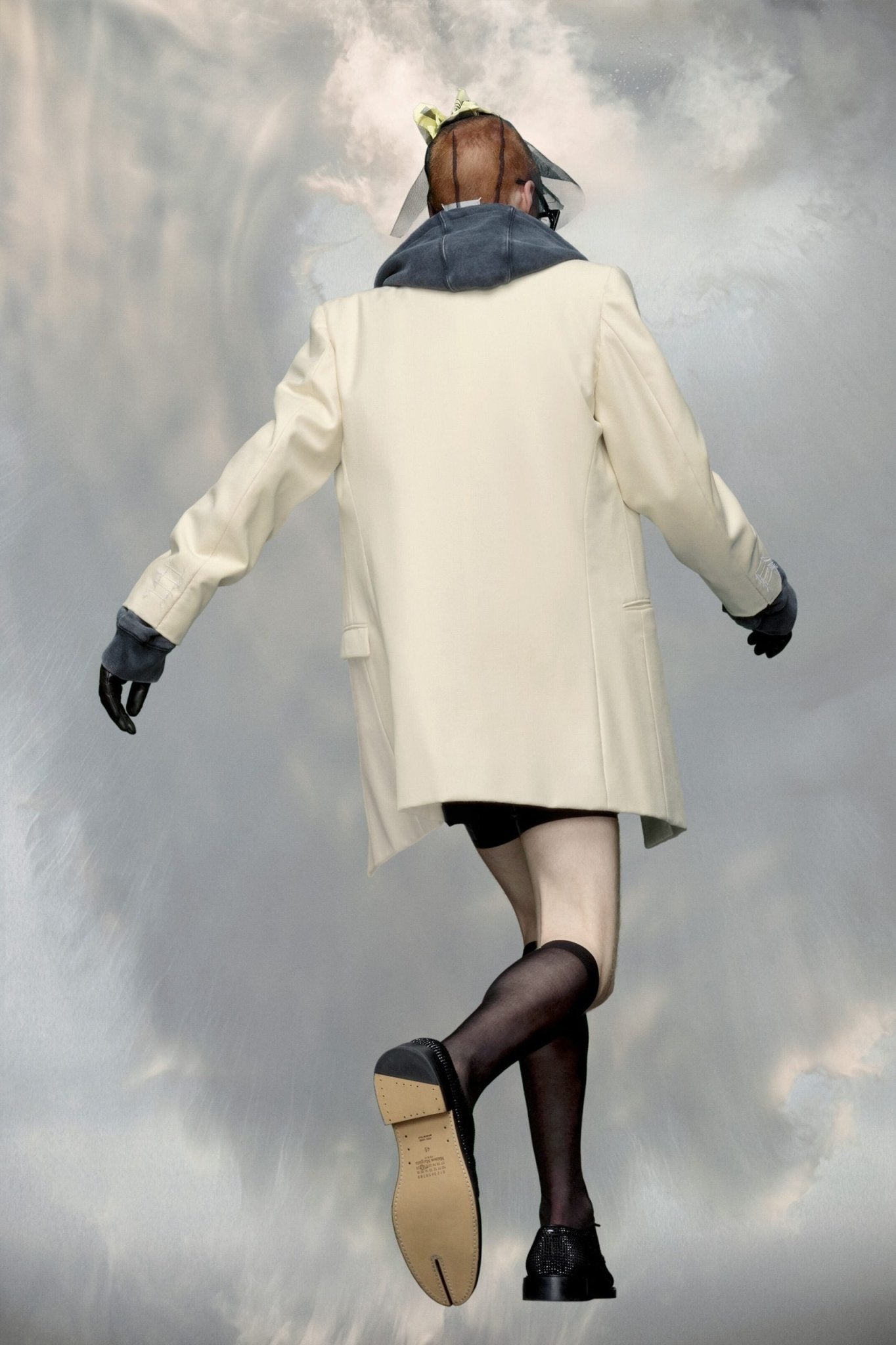 White Fibres Coat - TIZZIL