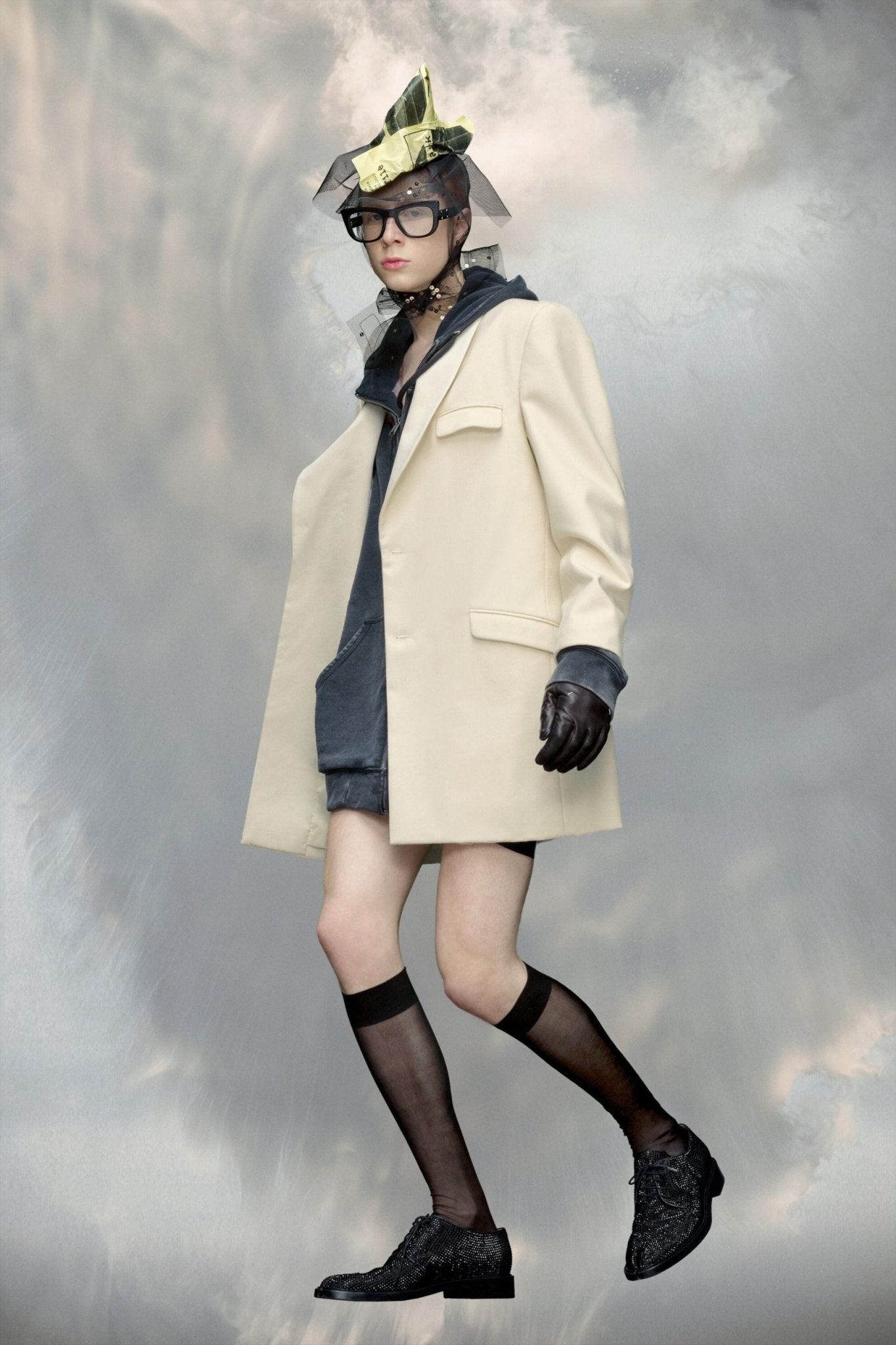 White Fibres Coat - TIZZIL