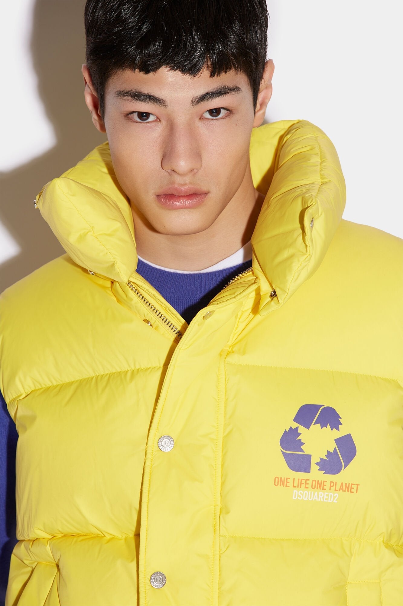 Yellow Fibres Sleveless Jacket - TIZZIL